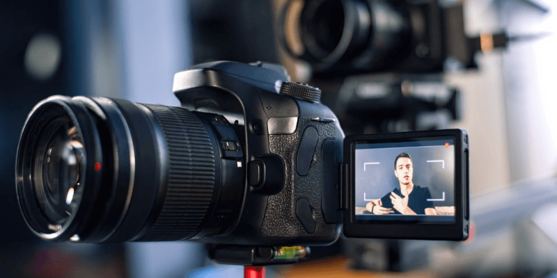 Hướng dẫn cách quay video dạy học – Biên tập video