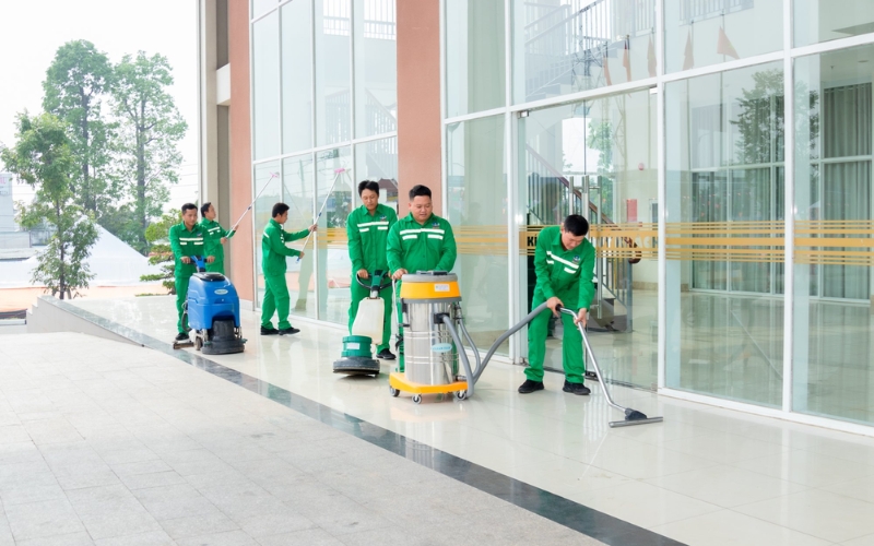 công ty vệ sinh Ngôi Nhà Xanh 24H